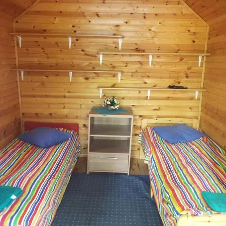אכסניה Kuremaee Hostel *