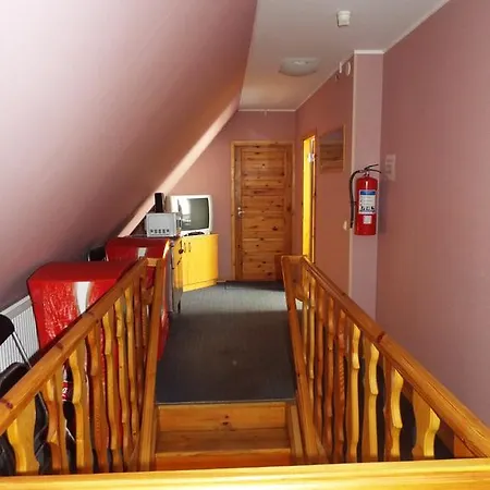 Hostel Kuremaee Hostel *